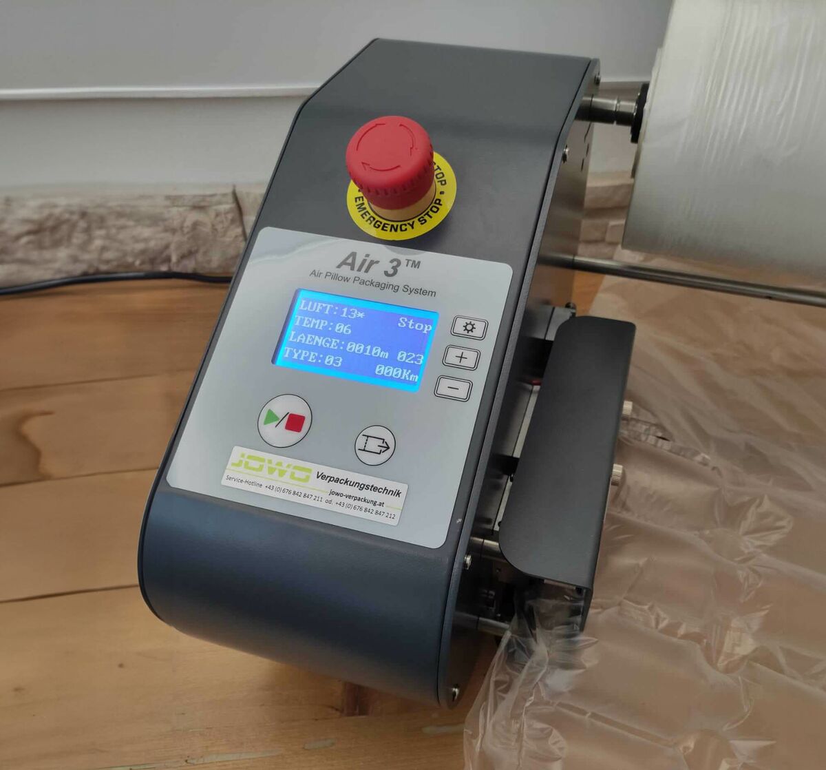 air-3-top-y5nsxg5gjm6h96b